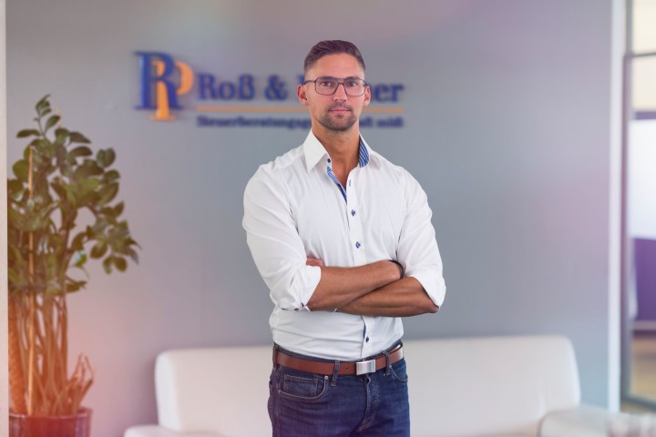 Florian Roß
, Dipl. Finanzwirt, M.A. Taxation, Steuerberater, Groß-Gerau